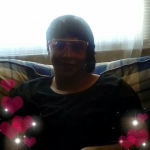 Meet your Posher, Connie